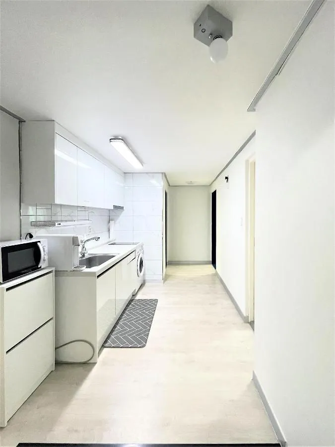 W Guesthouse Incheon Airport 4*,  Korsel