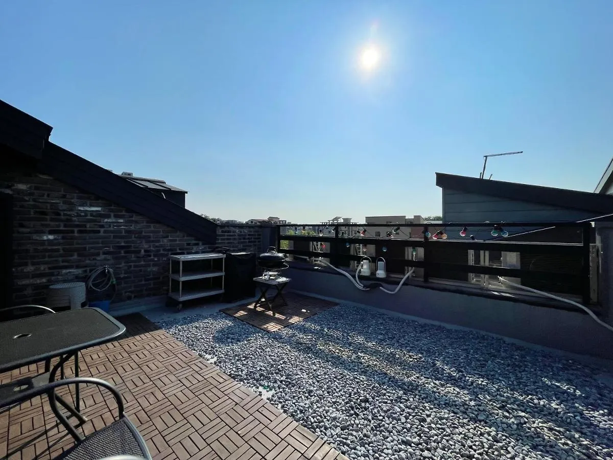 W Guesthouse Incheon Airport Wisma tamu
