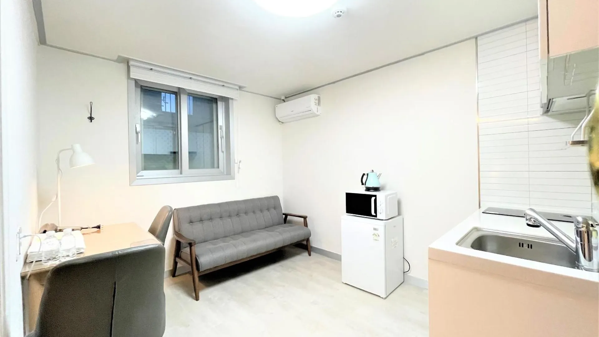 W Guesthouse Incheon Airport Wisma tamu