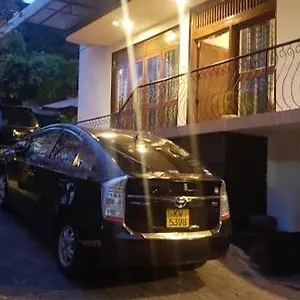 New Hotel Kandy