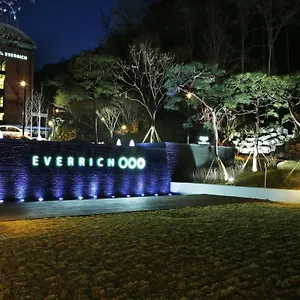 Everrich ホテル