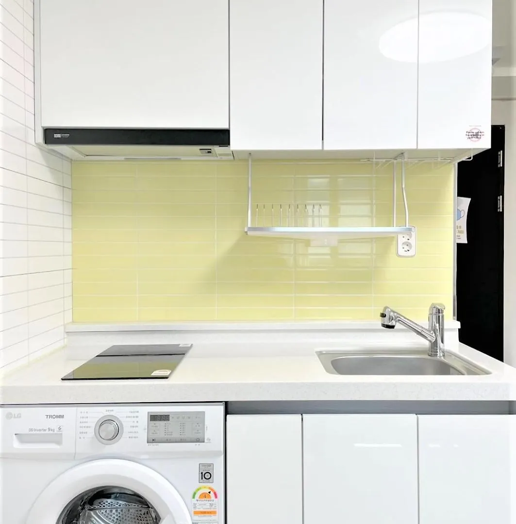 W Premium Guesthouse Incheon Airport 4*,